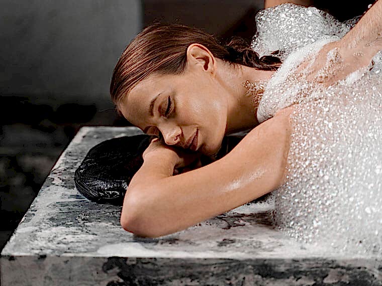 Kese Köpük Masajı